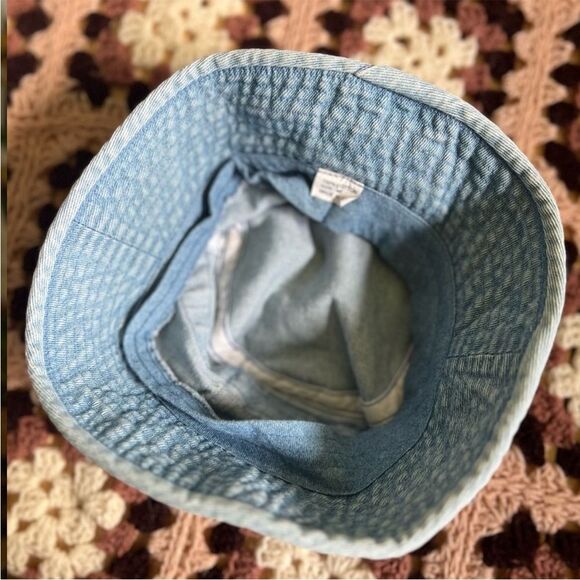 90s Vintage Kids Denim Bucket Hat Front Mini Velcro Pocket Flower Embroidery - Picture 4 of 9